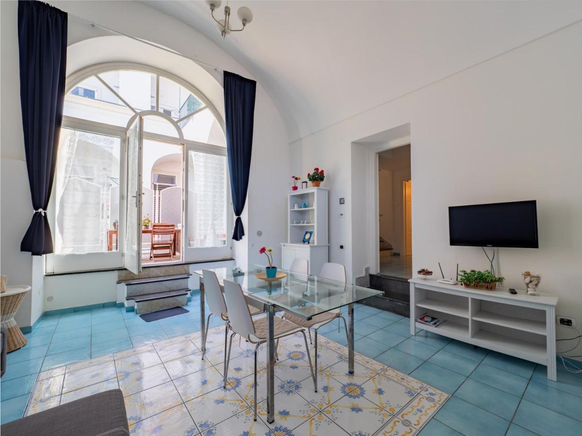 Antica Residenza La Vela Apartment Meta Luaran gambar